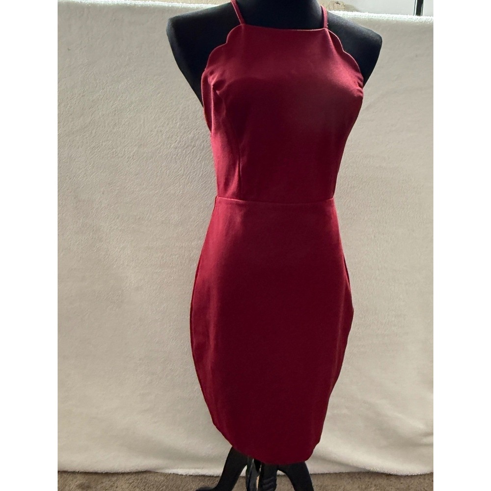 LUSH Women‎ Wine Scalloped Neckline Crisscross Back Bodycon Midi Dress Size L
